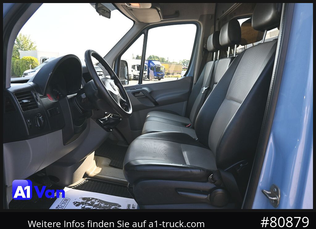 VOLKSWAGEN Crafter 35 L1H2, AHK, Standheizung, Werkstatteinrichtung - Panel van: picture 5 VOLKSWAGEN Crafter 35 L1H2, AHK, Standheizung, Werkstatteinrichtung - Panel van: picture 5