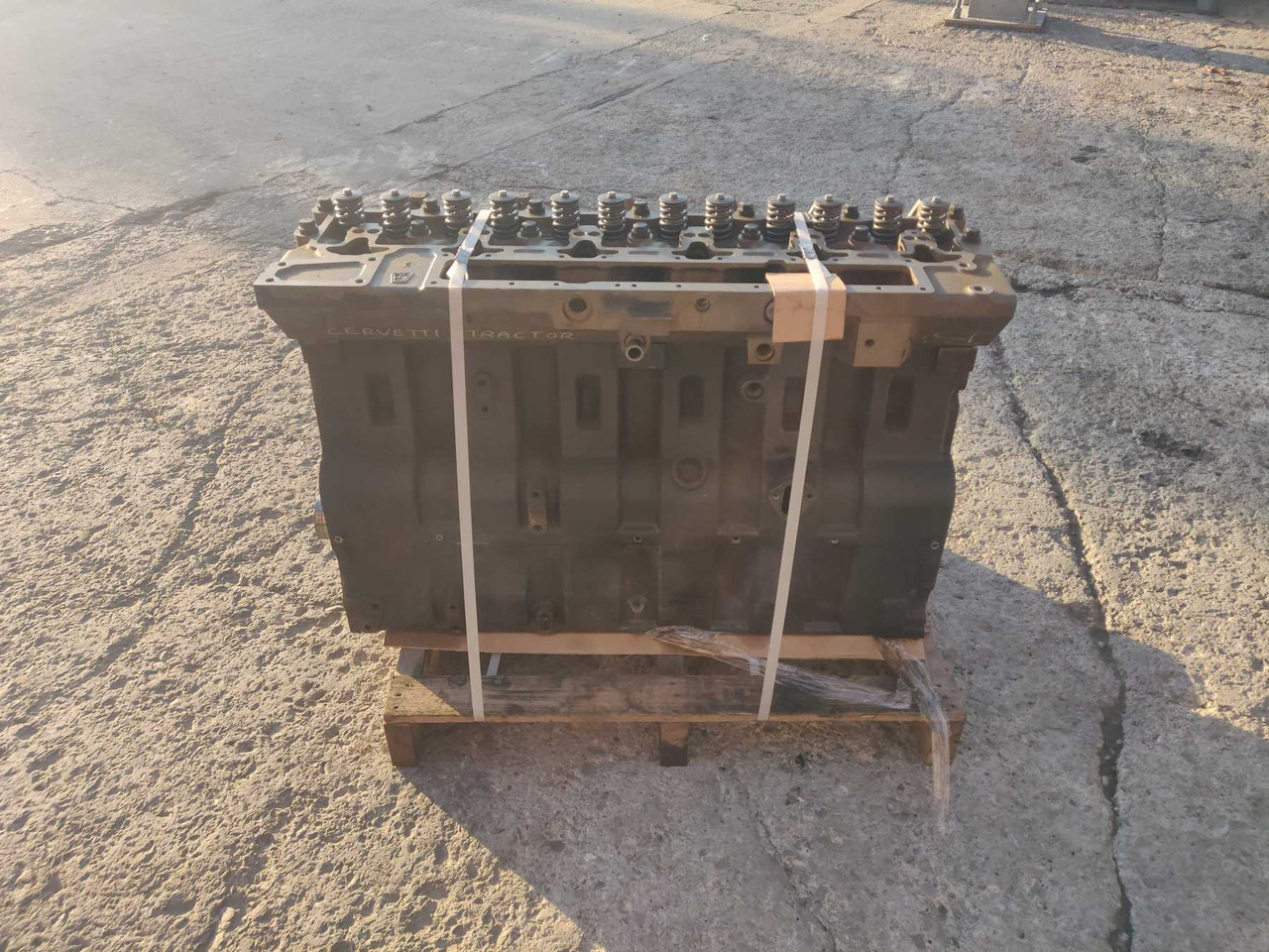 CUMMINS 6CTA8.3 LONG BLOCK REVISIONATO (ENGINE NO. 42839) - Engine for Construction machinery: picture 1 CUMMINS 6CTA8.3 LONG BLOCK REVISIONATO (ENGINE NO. 42839) - Engine for Construction machinery: picture 1