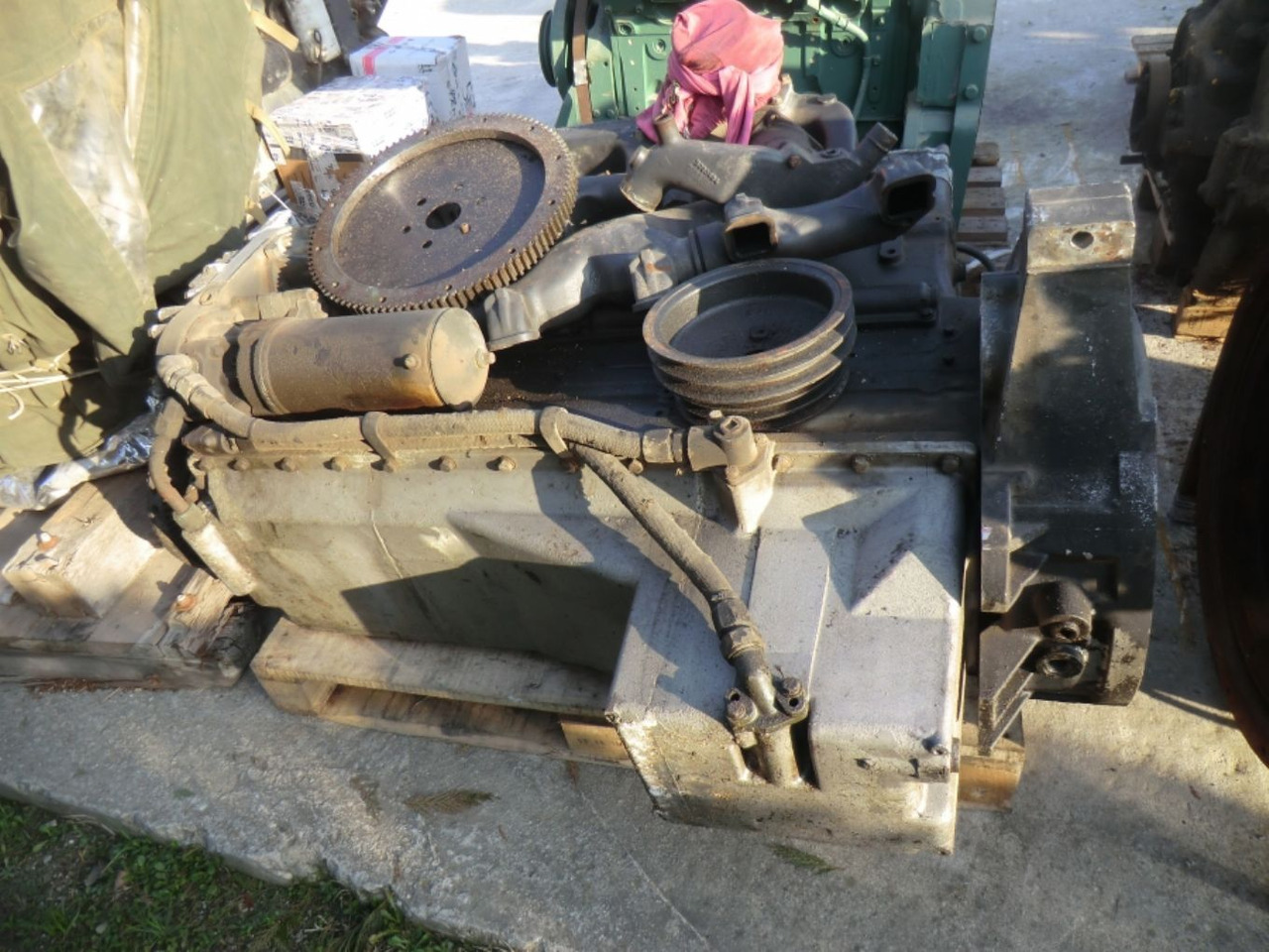 CUMMINS NHG-250 MOTORE USATO, IN SMONTAGGIO - Engine for Construction machinery: picture 2 CUMMINS NHG-250 MOTORE USATO, IN SMONTAGGIO - Engine for Construction machinery: picture 2