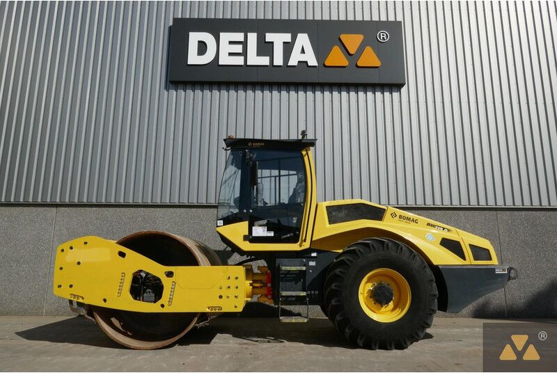 Bomag BW219D-5 - Roller: picture 1 Bomag BW219D-5 - Roller: picture 1