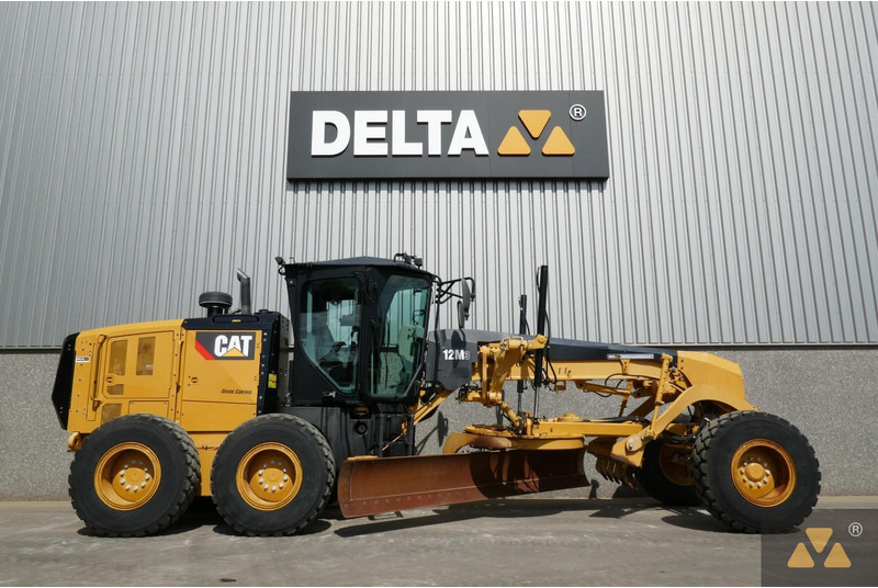 Caterpillar 12M3 - Grader: picture 2 Caterpillar 12M3 - Grader: picture 2