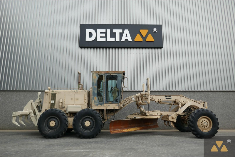 Caterpillar 130G Ex-army - Grader: picture 2 Caterpillar 130G Ex-army - Grader: picture 2