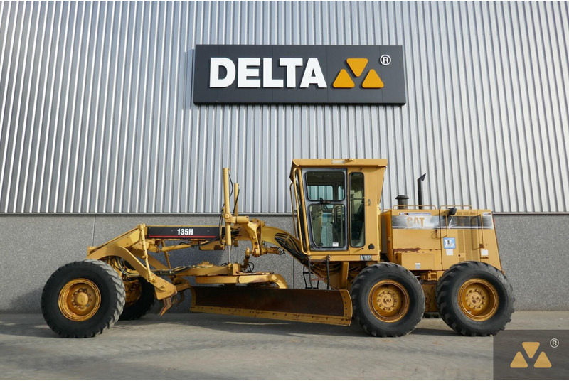 Caterpillar 135H - Grader: picture 1 Caterpillar 135H - Grader: picture 1
