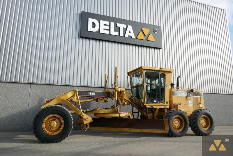 Caterpillar 135H - Grader: picture 4 Caterpillar 135H - Grader: picture 4