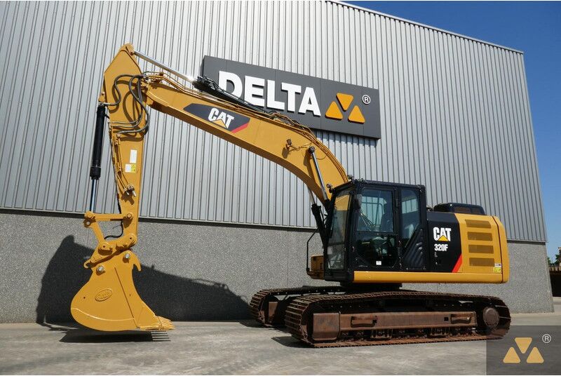 Caterpillar 320FL - Crawler excavator: picture 3 Caterpillar 320FL - Crawler excavator: picture 3