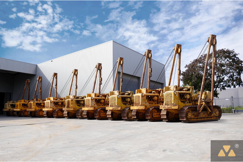 Pipe layer Caterpillar 572G: picture 1