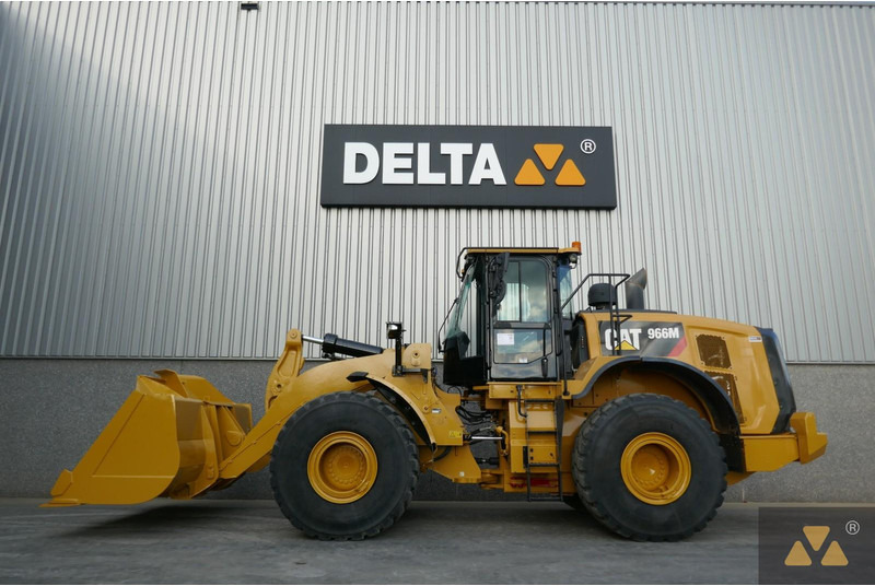 Caterpillar 966M - Wheel loader: picture 1 Caterpillar 966M - Wheel loader: picture 1