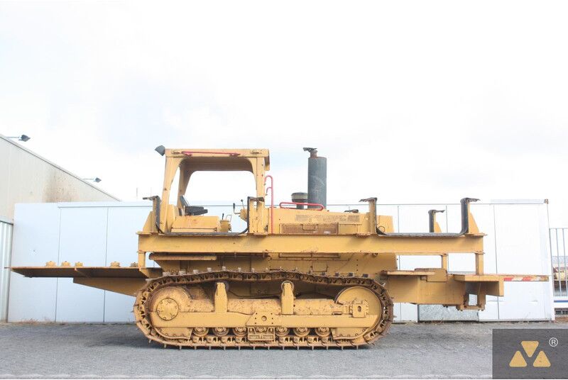 Caterpillar D6E Pipe carrier - Pipe layer: picture 2 Caterpillar D6E Pipe carrier - Pipe layer: picture 2