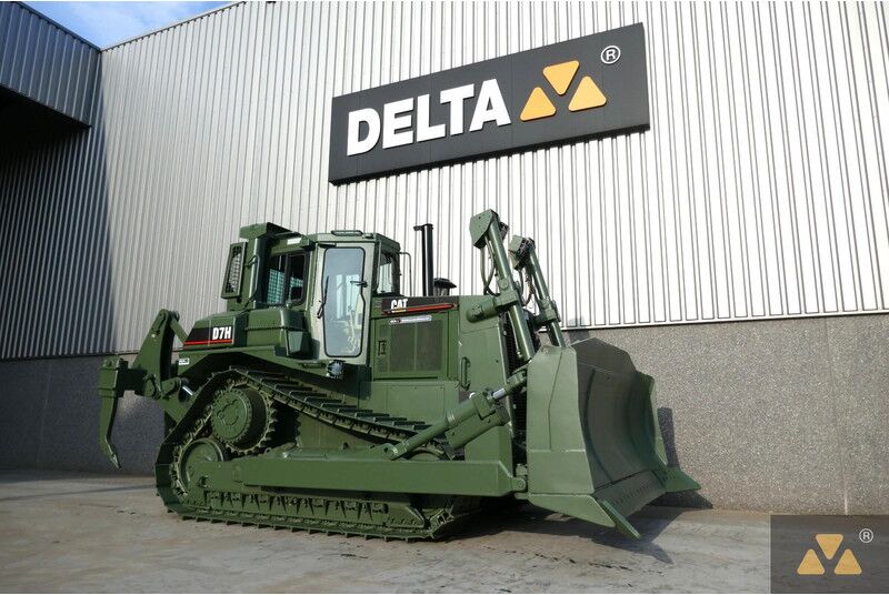 Caterpillar D7H II Ex-army - Bulldozer: picture 3 Caterpillar D7H II Ex-army - Bulldozer: picture 3