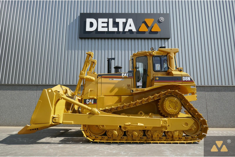 Caterpillar D8N - Bulldozer: picture 1 Caterpillar D8N - Bulldozer: picture 1