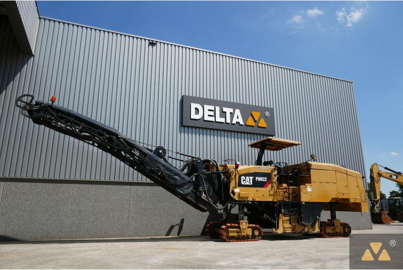 Caterpillar PM622 - Cold planer: picture 3 Caterpillar PM622 - Cold planer: picture 3