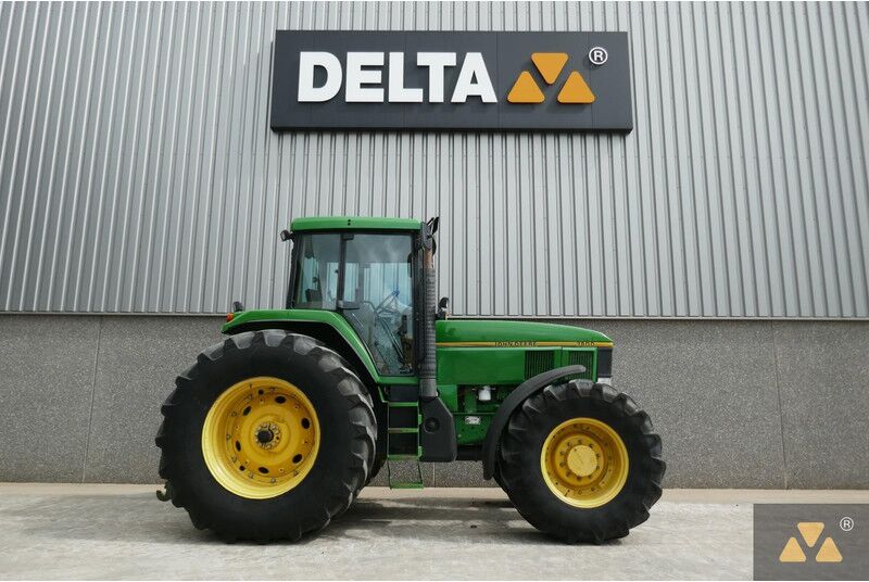 John Deere 7800 4WD - Farm tractor: picture 2 John Deere 7800 4WD - Farm tractor: picture 2
