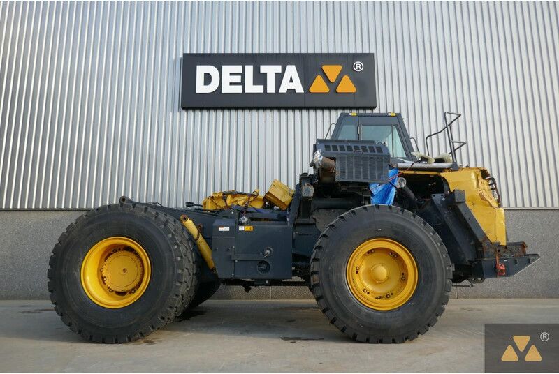 Komatsu HD405-8 - Rigid dumper/ Rock truck: picture 2 Komatsu HD405-8 - Rigid dumper/ Rock truck: picture 2