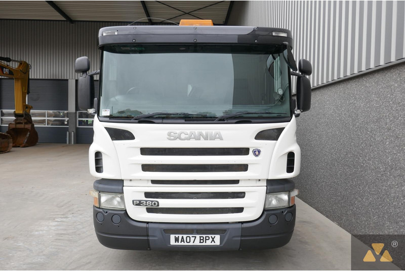 Truck Scania P380 8x2: picture 11