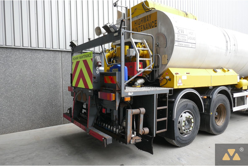 Truck Scania P380 8x2: picture 12