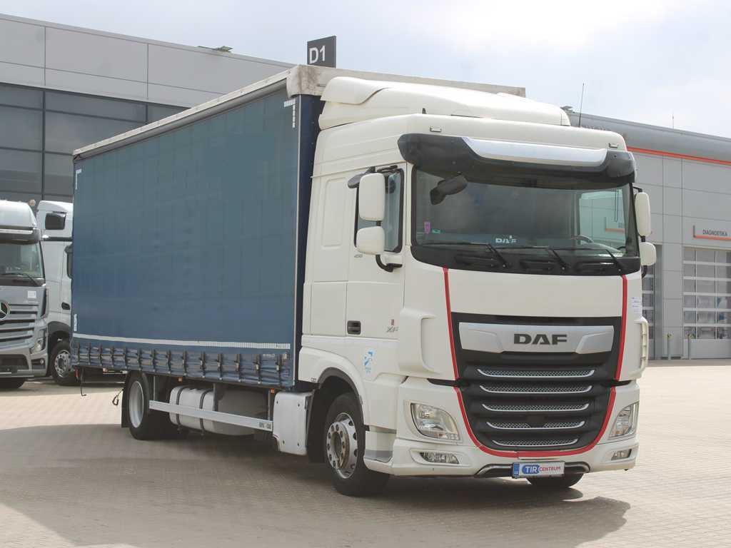 DAF XF 450, EURO 6, INDEPENDENT AIR CONDITIONING, AIR SUSPENSION - Curtainsider truck: picture 3 DAF XF 450, EURO 6, INDEPENDENT AIR CONDITIONING, AIR SUSPENSION - Curtainsider truck: picture 3