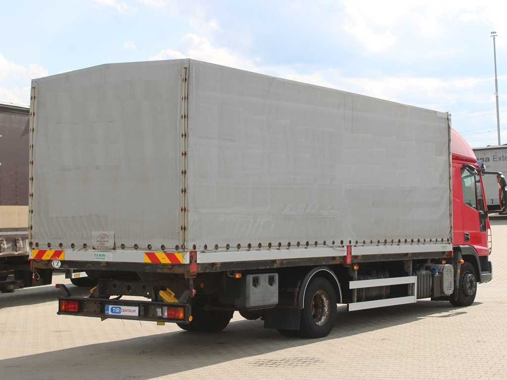 Iveco EUROCARGO 120E22 - Curtainsider truck: picture 3 Iveco EUROCARGO 120E22 - Curtainsider truck: picture 3