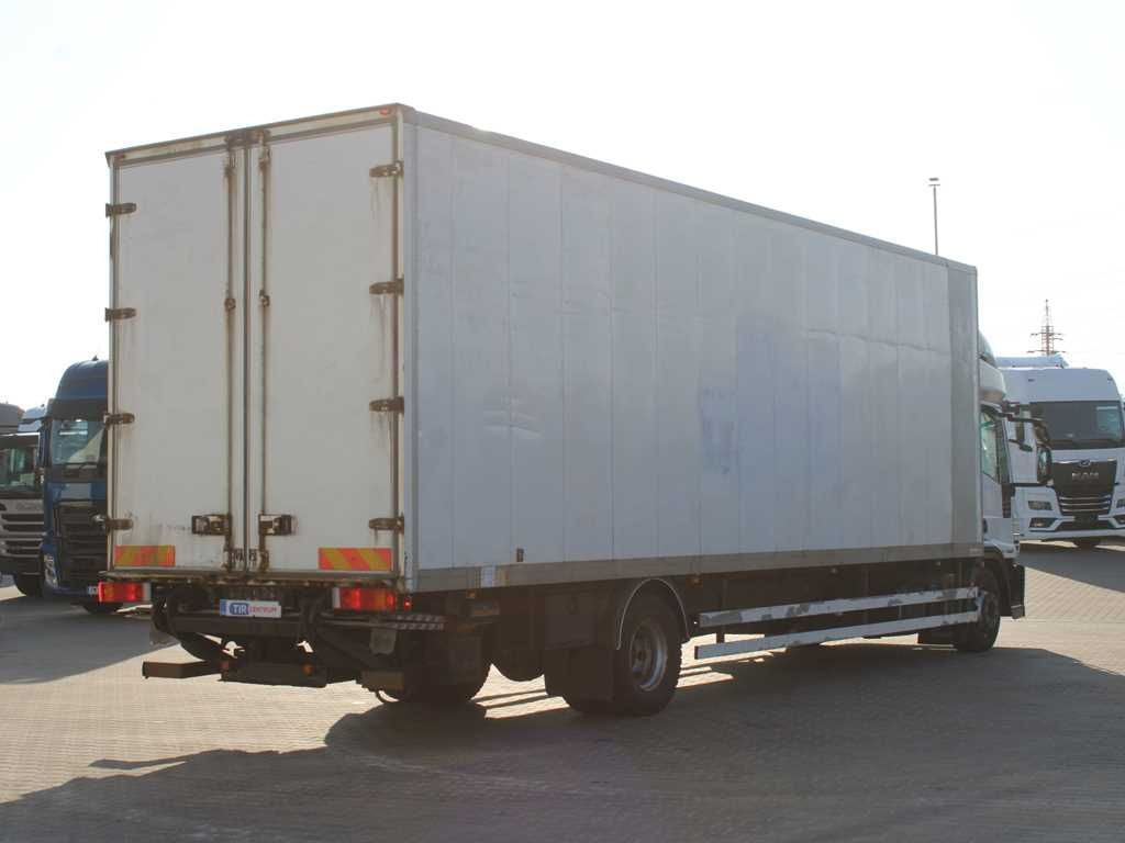 Iveco EUROCARGO 120E22, EURO 5, TAIL LIFT, PNEU 80% - Box truck: picture 3 Iveco EUROCARGO 120E22, EURO 5, TAIL LIFT, PNEU 80% - Box truck: picture 3