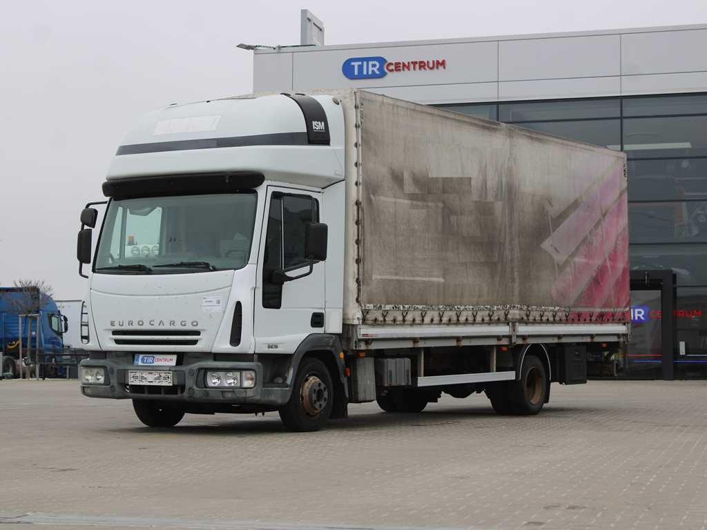 Iveco EUROCARGO ML 75 E 15, EURO 3, SLEEPING BODY - Curtainsider truck: picture 1 Iveco EUROCARGO ML 75 E 15, EURO 3, SLEEPING BODY - Curtainsider truck: picture 1