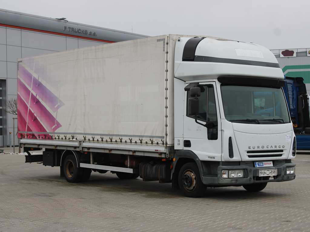 Iveco EUROCARGO ML 75 E 15, EURO 3, SLEEPING BODY - Curtainsider truck: picture 3 Iveco EUROCARGO ML 75 E 15, EURO 3, SLEEPING BODY - Curtainsider truck: picture 3