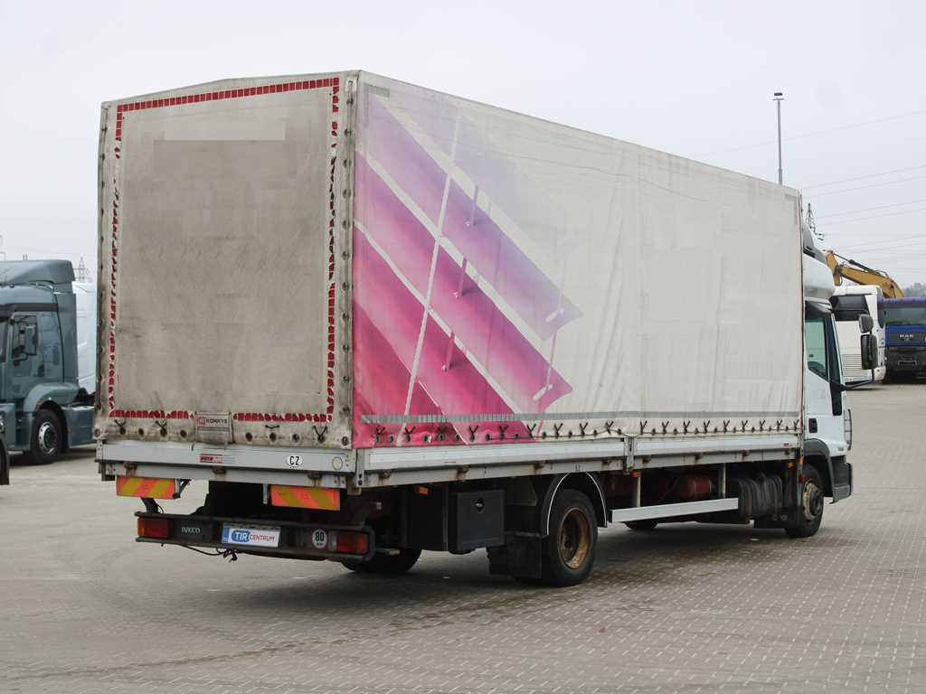 Iveco EUROCARGO ML 75 E 15, EURO 3, SLEEPING BODY - Curtainsider truck: picture 4 Iveco EUROCARGO ML 75 E 15, EURO 3, SLEEPING BODY - Curtainsider truck: picture 4