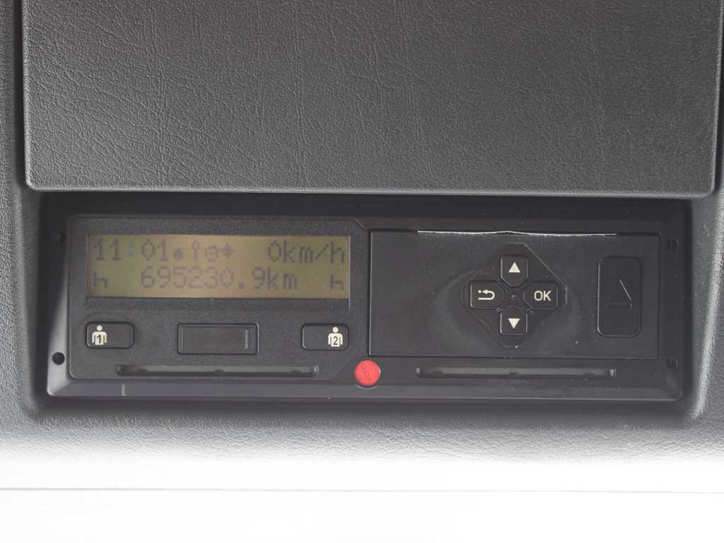 Curtainsider truck MAN TGL 8.190, EURO 6, TIRES 80%: picture 20