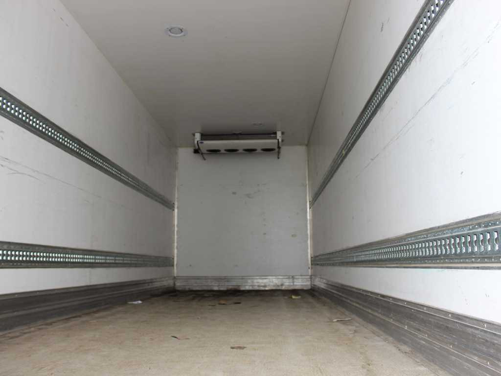 Svan CHT 202, CARRIER SUPRA 850 U, ELECTRIC CONNECTION - Refrigerator trailer: picture 2 Svan CHT 202, CARRIER SUPRA 850 U, ELECTRIC CONNECTION - Refrigerator trailer: picture 2