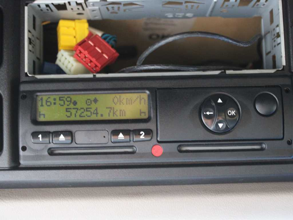 Tractor unit DAF XF 460 FT, LOW DECK, EURO 6: picture 12