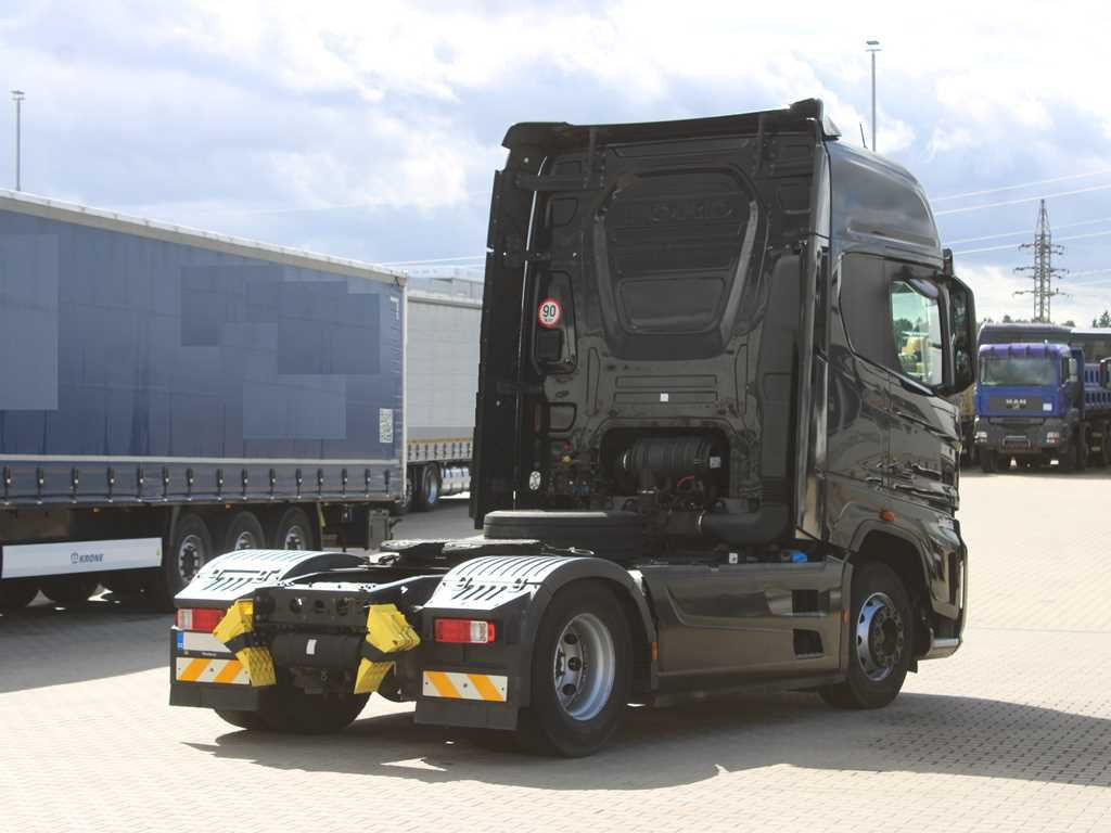 Ford F-MAX 12S, EURO 6, NAVIGATION - Tractor unit: picture 4 Ford F-MAX 12S, EURO 6, NAVIGATION - Tractor unit: picture 4