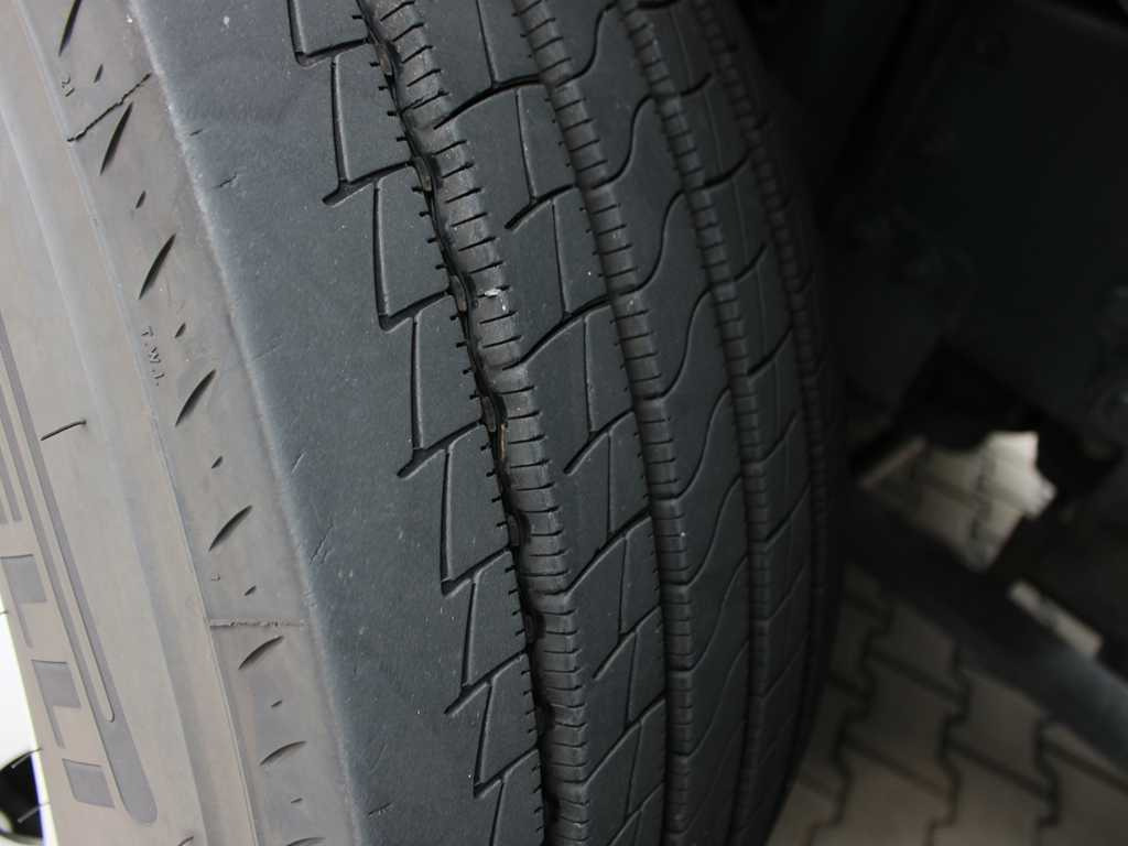 Tractor unit Ford F-MAX 500, EURO 6, LOWDECK, INDEPENDENT AIR CONDITIONING, NAVIGATION: picture 19 Tractor unit Ford F-MAX 500, EURO 6, LOWDECK, INDEPENDENT AIR CONDITIONING, NAVIGATION: picture 19