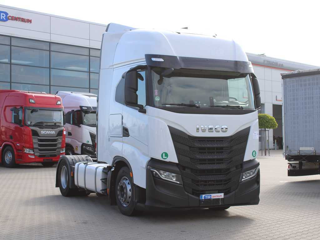 Iveco S-WAY 480, EURO 6, RETARDER, NAVIGATION, INDEPENDENT AIR CONDITIONING - Tractor unit: picture 3 Iveco S-WAY 480, EURO 6, RETARDER, NAVIGATION, INDEPENDENT AIR CONDITIONING - Tractor unit: picture 3