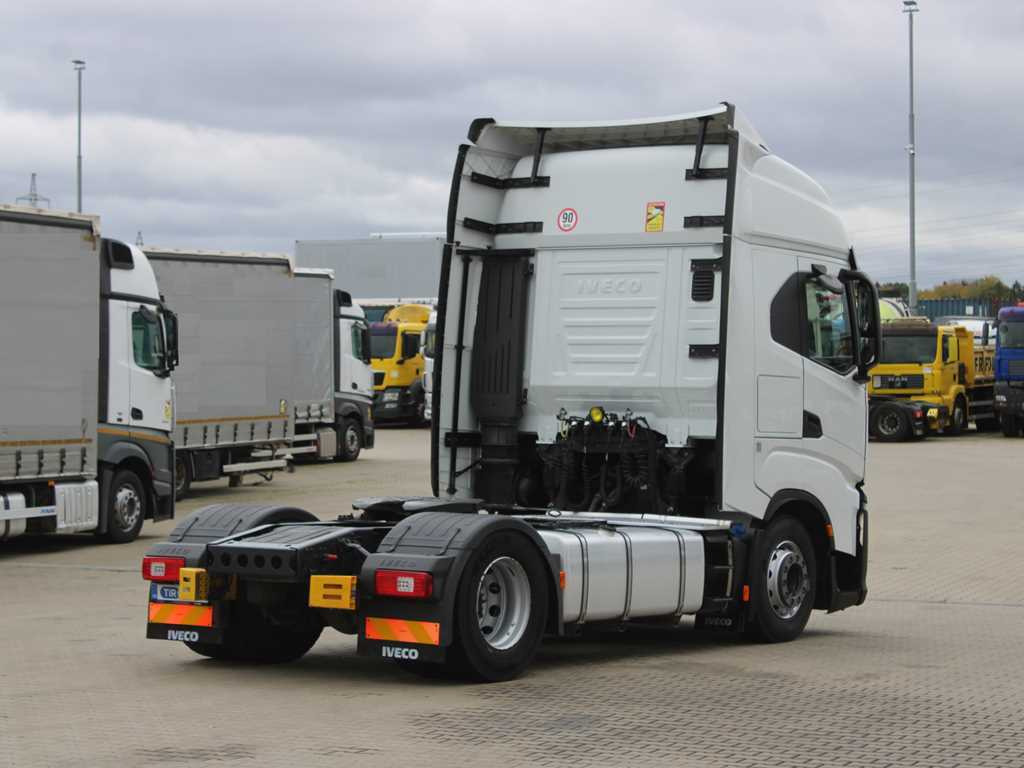 Iveco S-Way 480, INDEPENDENT AIR CONDITIONING, NAVIGATION - Tractor unit: picture 4 Iveco S-Way 480, INDEPENDENT AIR CONDITIONING, NAVIGATION - Tractor unit: picture 4