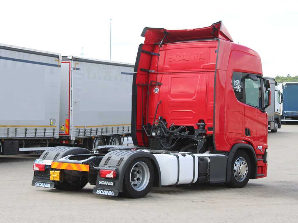 Scania R 450, LOWDECK, EURO 6, RETARDER, NAVIGATION - Tractor unit: picture 4 Scania R 450, LOWDECK, EURO 6, RETARDER, NAVIGATION - Tractor unit: picture 4