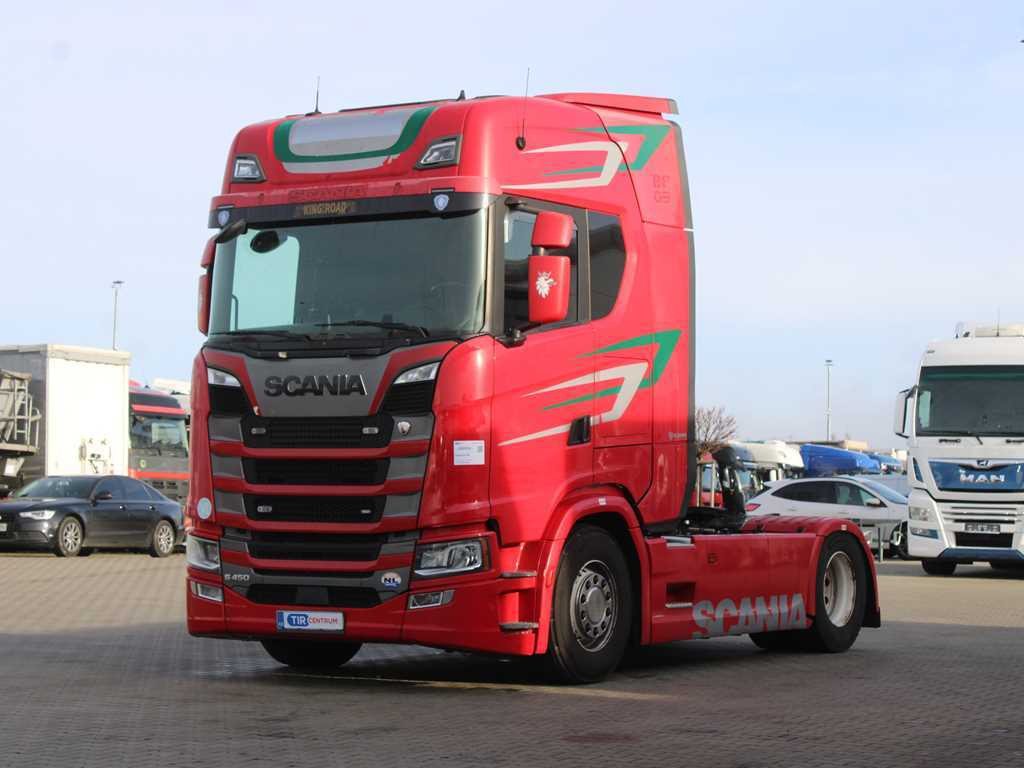 Scania S 450, RETARDER, NAVIGATION, EURO 6 - Tractor unit: picture 1 Scania S 450, RETARDER, NAVIGATION, EURO 6 - Tractor unit: picture 1