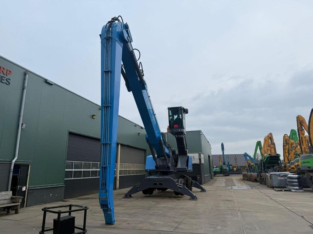 Fuchs MHL 360 T4F - Waste/ Industry handler: picture 2 Fuchs MHL 360 T4F - Waste/ Industry handler: picture 2