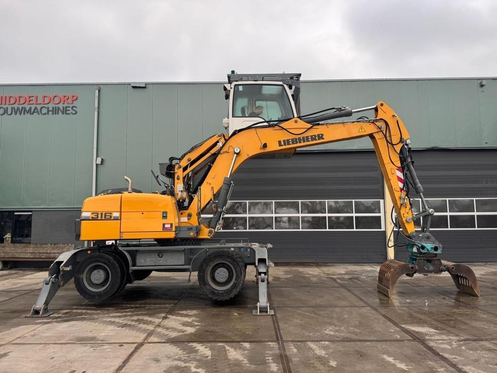 Liebherr A 316 - Waste/ Industry handler: picture 3 Liebherr A 316 - Waste/ Industry handler: picture 3