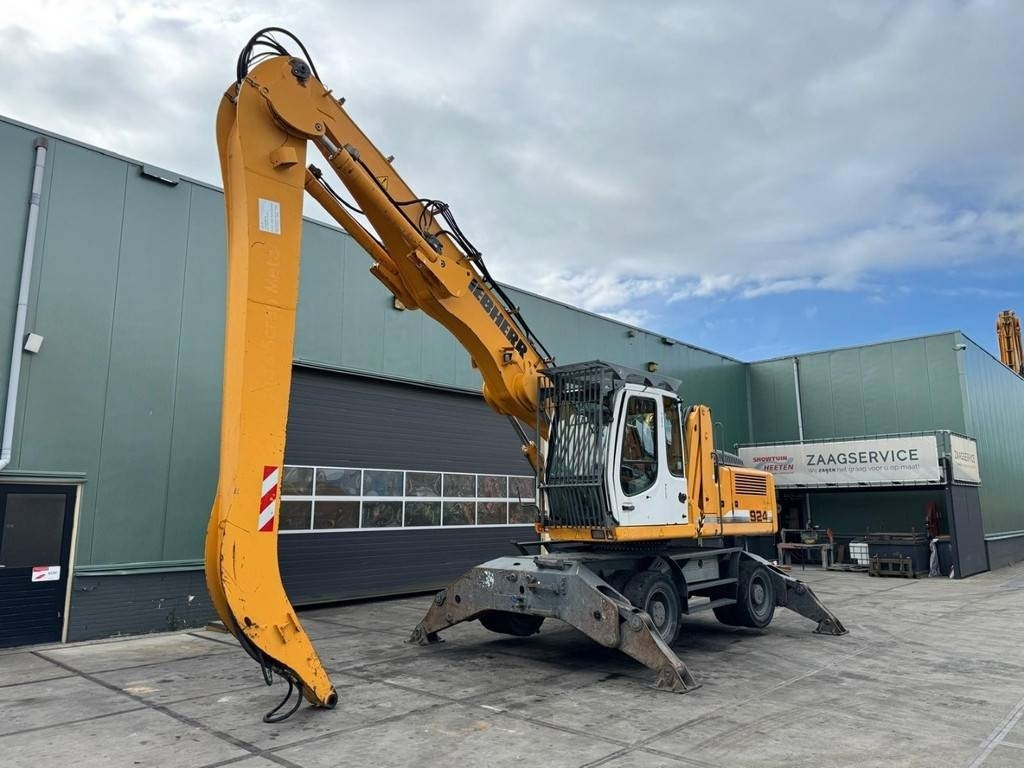 Waste/ Industry handler Liebherr A 924 C: picture 8 Waste/ Industry handler Liebherr A 924 C: picture 8