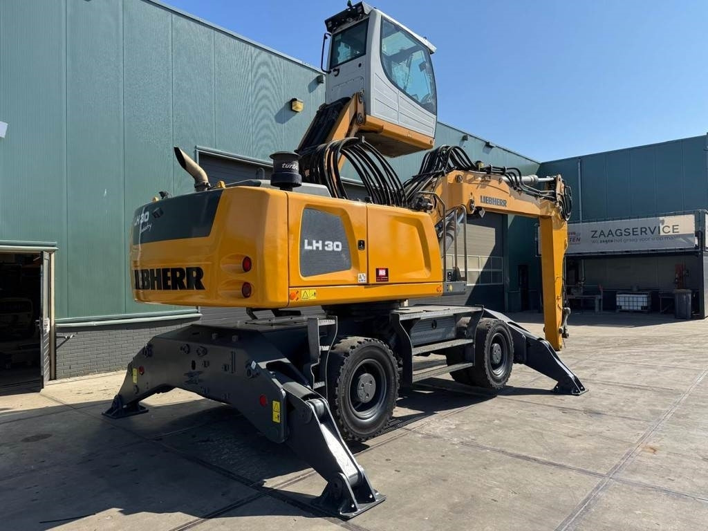 Liebherr LH 30 M - Waste/ Industry handler: picture 5 Liebherr LH 30 M - Waste/ Industry handler: picture 5