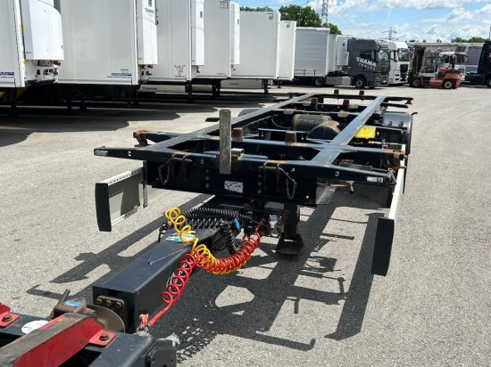 Krone 1-Achs Lafette BPW-Achse, Heckabstützung - Container transporter/ Swap body trailer: picture 2 Krone 1-Achs Lafette BPW-Achse, Heckabstützung - Container transporter/ Swap body trailer: picture 2