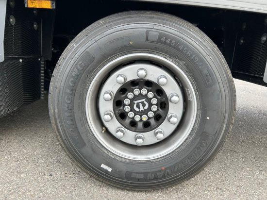 New Curtainsider semi-trailer Krone Mega SD, Edscha-Verdeck, Hubdach: picture 15