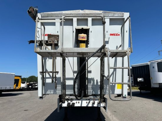MEGA Light Alu-Kippmulde 55m³, Kombiklappe, SAF-Achsen, 1-A Liftachse, Rollplane - Tipper semi-trailer: picture 2 MEGA Light Alu-Kippmulde 55m³, Kombiklappe, SAF-Achsen, 1-A Liftachse, Rollplane - Tipper semi-trailer: picture 2