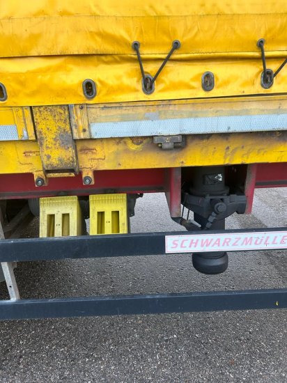 Curtainsider semi-trailer Schwarzmüller Spezialauflieger Schräglader, Coilmulde, Liftachse, Edscha-Verdeck,: picture 15 Curtainsider semi-trailer Schwarzmüller Spezialauflieger Schräglader, Coilmulde, Liftachse, Edscha-Verdeck,: picture 15