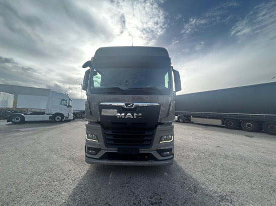 MAN TGX 18.510 4x2, XXL, Intarder, Euro 6 Schubbodenhydraulik New Model TG3 - Tractor unit: picture 2 MAN TGX 18.510 4x2, XXL, Intarder, Euro 6 Schubbodenhydraulik New Model TG3 - Tractor unit: picture 2