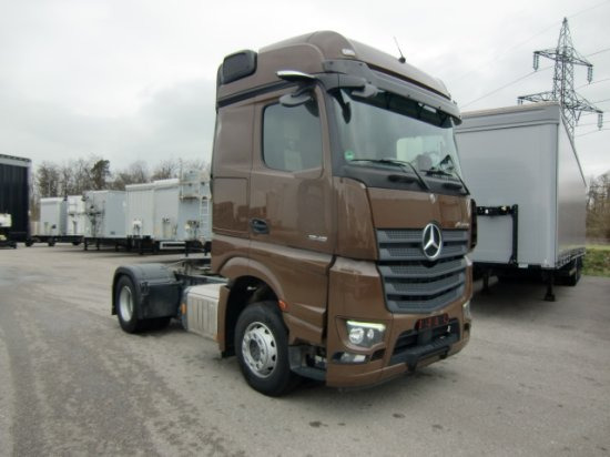 Mercedes-Benz Actros 1848 Gigaspace, Retarder, Standklima Retarder, Mirrow Cam, mehrere Einheiten - Tractor unit: picture 1 Mercedes-Benz Actros 1848 Gigaspace, Retarder, Standklima Retarder, Mirrow Cam, mehrere Einheiten - Tractor unit: picture 1