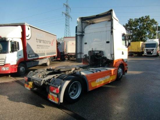 Scania R410 Low Deck - Tractor unit: picture 4 Scania R410 Low Deck - Tractor unit: picture 4