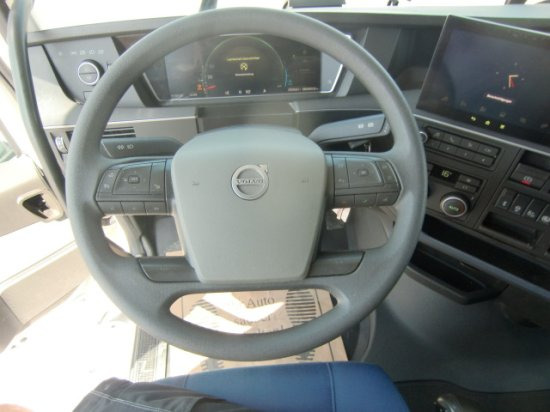 Tractor unit Volvo FH 500 E6, I-Shift, Globetrotter Standklima mehrere Einheiten verfügbar: picture 11