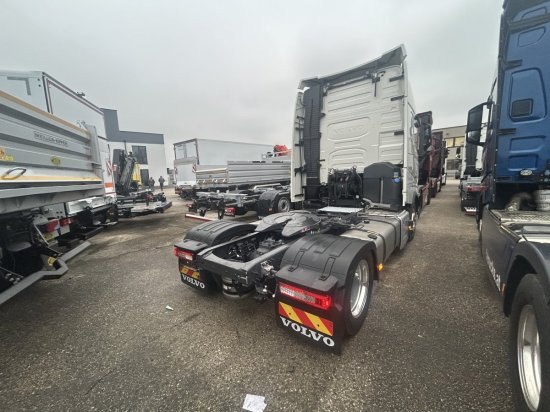 Volvo FH 500 E6, Retarder, Hubsattelkupplung, - Tractor unit: picture 4 Volvo FH 500 E6, Retarder, Hubsattelkupplung, - Tractor unit: picture 4