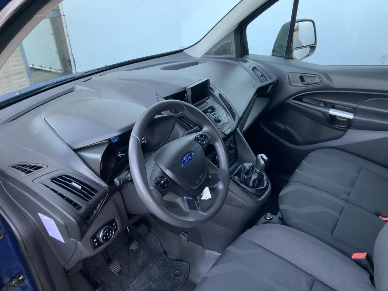 Ford Transit Connect 1.5 TDCI L1 Trend Airco Cruise Trekhaak 1200 kg Eu - Small van: picture 5 Ford Transit Connect 1.5 TDCI L1 Trend Airco Cruise Trekhaak 1200 kg Eu - Small van: picture 5