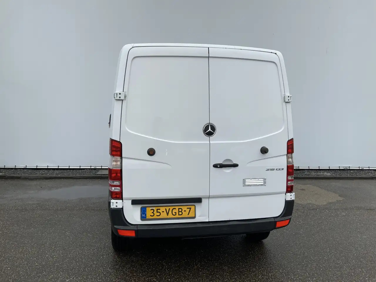 Mercedes-Benz Sprinter 209 2.2 CDI 325 L1H1 Airco Euro 4 - Panel van: picture 2 Mercedes-Benz Sprinter 209 2.2 CDI 325 L1H1 Airco Euro 4 - Panel van: picture 2