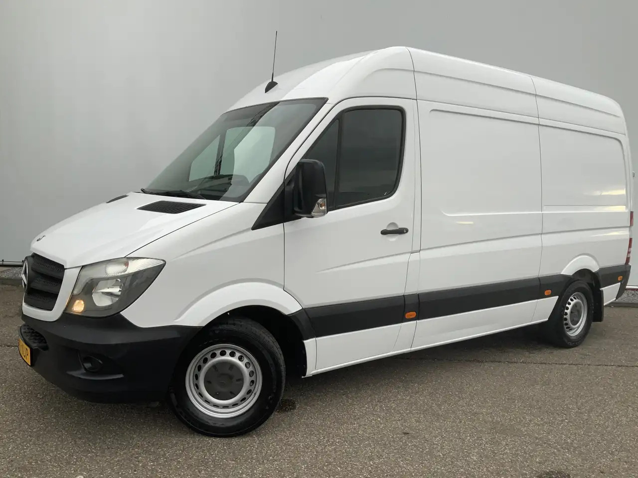 Mercedes-Benz Sprinter 313 2.2 CDI 366 L2H2 Airco 3 Zits Opstap extra Slo - Panel van: picture 1 Mercedes-Benz Sprinter 313 2.2 CDI 366 L2H2 Airco 3 Zits Opstap extra Slo - Panel van: picture 1